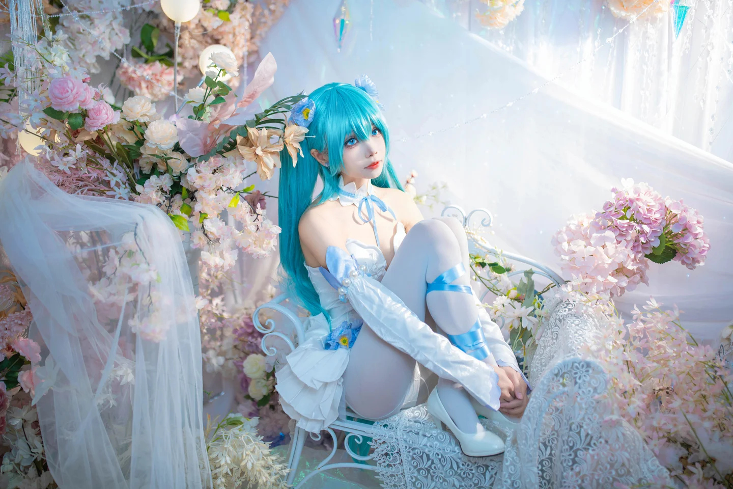 艾西Aiwest - 初音 粉蝶花 [42P] icoser.la (031).webp